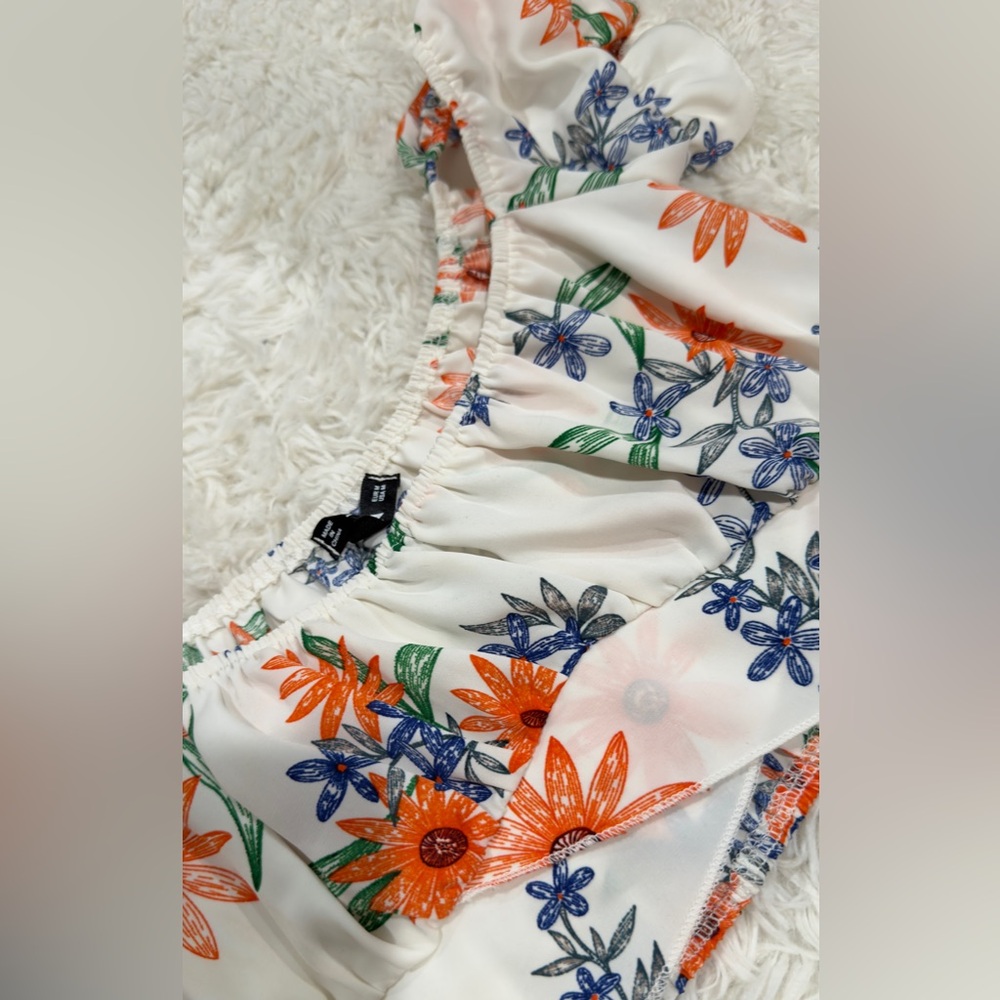 BUNDLE White Floral Ruffle Top with Orange & Blue Flowers / Lavender eyelet top - Picture 3 of 6
